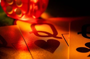 700tt ক্র্যাশ গেম